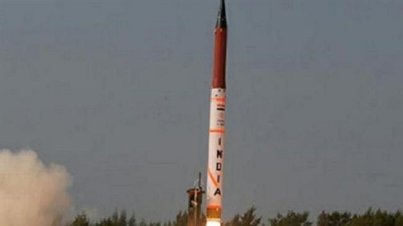 Indija testirala raketu koja može nositi nuklearnu bojevu glavu
