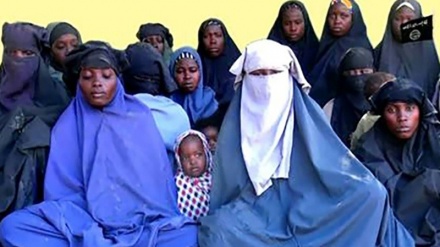 Boko-Haram 111 məktəbli qızı oğurlayıb