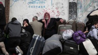 Okupljanje hiljada Palestinaca na prolazu Refah
