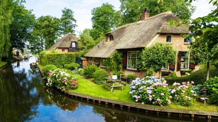 گوندێکی خەیاڵاوی و بێ وێنه له هۆڵەندا