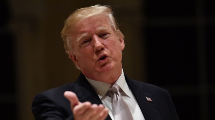 لە پاشگەزبوونەوەیەکی سەرسووڕهێنەردا؛ ترەمپ خوازیاری ئەندامەتیی سەر لە نوێی ئەمریکا لە پەیمانی بازرگانیی 