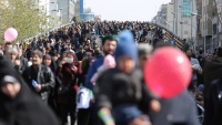 İran xalqının 22 bəhmən yürüşündə əzəmətli iştirakı 