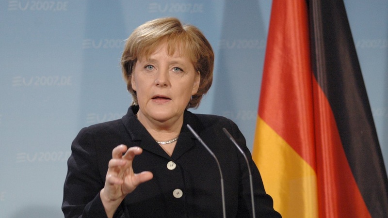 Merkel: Almaniya-Türkiyə münasibətlərinin normallaşması yolunda çoxlu maneələr vardır