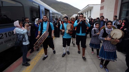 ایران کی سیاحتی ٹرین