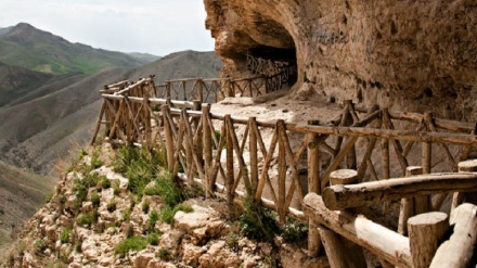 ئەشکەوتی کەرەفتوو له ئاسەواری مێژوویی پارێزگای کوردستان