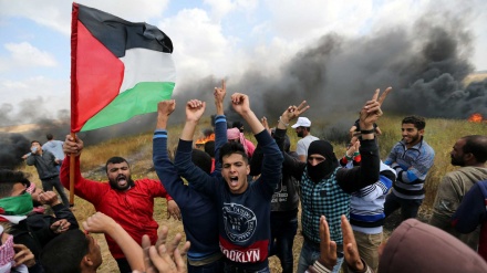 فلسطینی مظاہرین پر صیہونی فوج کا وحشیانہ حملہ