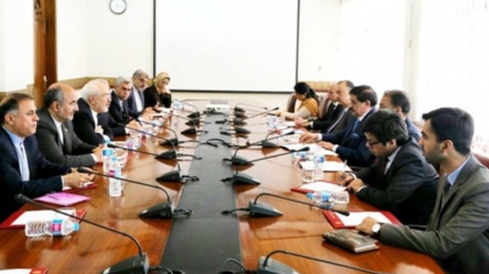 چاوپێکەوتنی وەزیری دەرەوەی ئێران لەگەڵ ڕاوێژکاری ئاسایشی نەتەوەیی پاکستان 