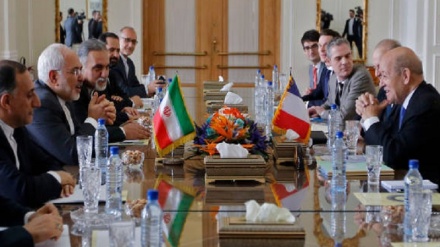  Rexneya Zerîf ji bandora rayedarên ewropî ji zexta Amerîkayê