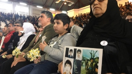 ڕێوڕەسمی ساڵیادی شەهیدانی حەڵەبجە لە گۆندی زەردەی کرماشان