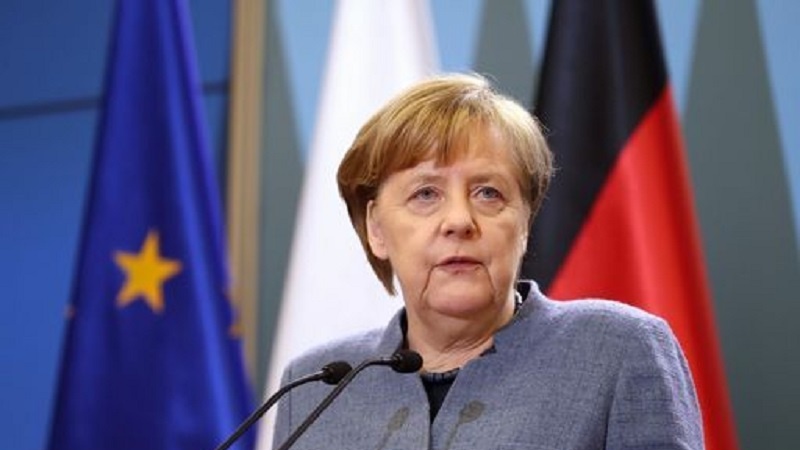 Njemački istoričar objašnjava kako Merkelova podržava teroriste