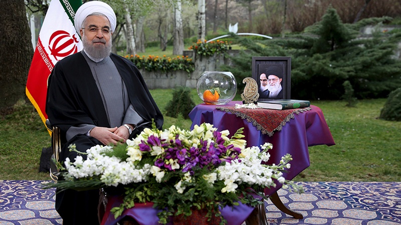 Ruhani: İran xalqı bütün düşmənləri heyrətdə qoydu