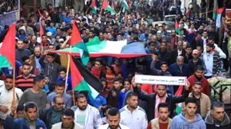 غزہ کے محاصرے کے خلاف فلسطینیوں کے مظاہرے