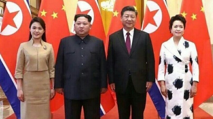  Hevdîtina rêberê Koreya Bakûrî tev serokkomarê Çînê li Pikenê