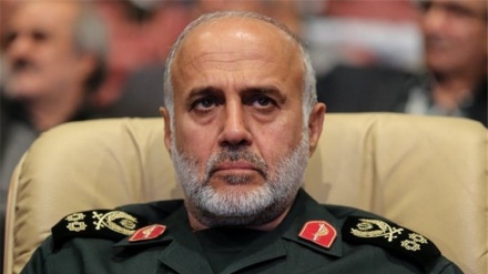 دشمنوں کو ایرانی کمانڈر کا مشورہ، ہماری طاقت کا امتحان نہ لیں