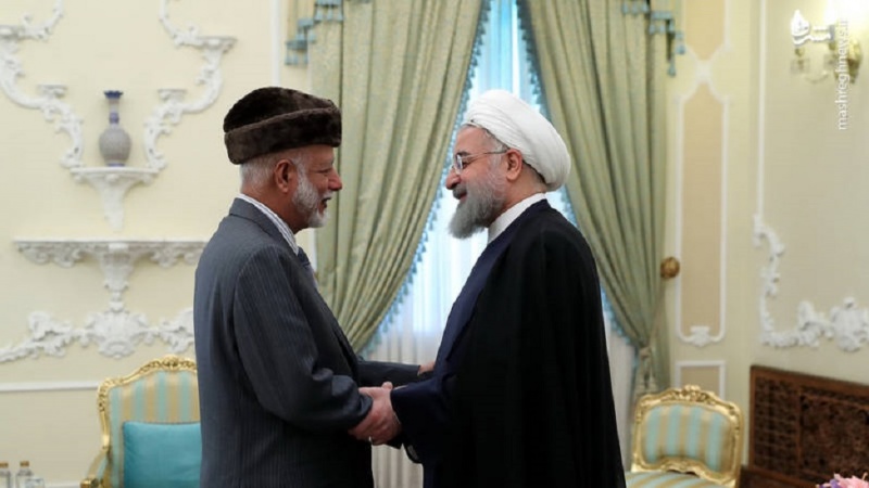 Ruhani: Iran odlučan u širenju saradnje sa Omanom na svim poljima