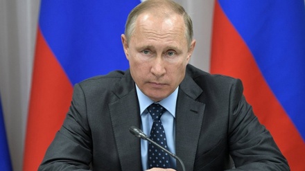 Putin: Rusiya silahlanma yarışı ardınca deyil