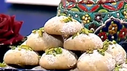 سازکردنی شیرنی بەفری