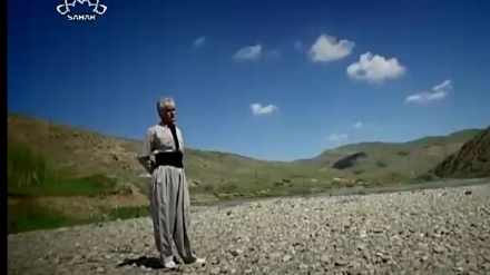 گۆرانییەکی کوردی به دەنگی ڕەحمان پاشاخانی