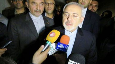 زەریف: بەدوای بازرگانیی ئازادەوەین لەگەڵ پاکستاندا