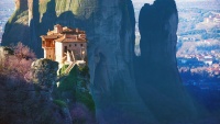 Samostani iznad litica u Grčkoj
