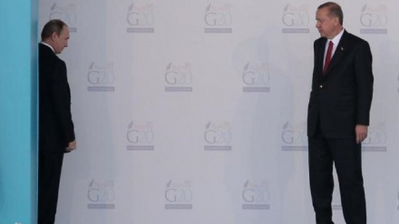 Putin i Erdogan oči u oči, da li će Rusi popustiti