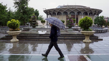 تہران میں موسم بہار میں باران رحمت 