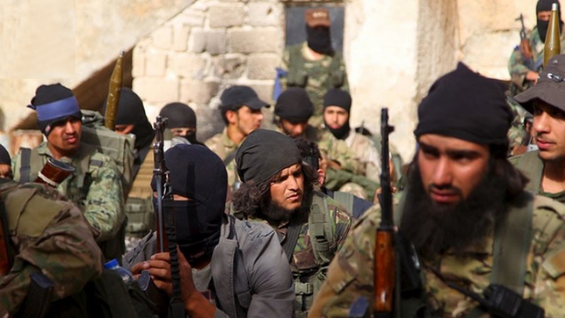 Terorîstên li Efrînê li ser talankirina heyîtiyên xelkê ketine canê hev