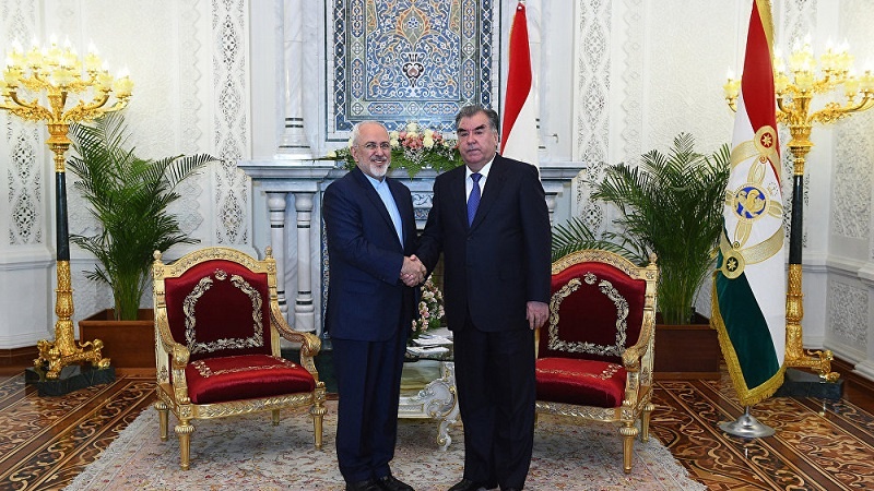 Zərifin Tacikistan prezidenti ilə görüşü