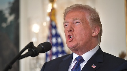 Tramp bütün demokratları korrupsioner adlandırdı