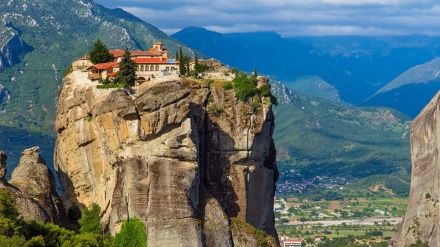 Samostani iznad litica u Grčkoj