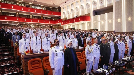 شەشەمین کۆبوونەوەی فەرماندەرانی هێزە دەریاییەکانی وڵاتانی لێواری ئوقیانووسی هیند لە تاران