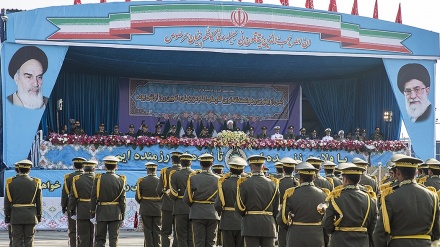 29 ی خاکەلێوە، ڕۆژی ئەرتەش؛ وەبیرهێنەرەوەی دەسەڵات و خۆڕاگریی گەلی ئێرانە لە بەرامبەر دەسدرێژکاراندا