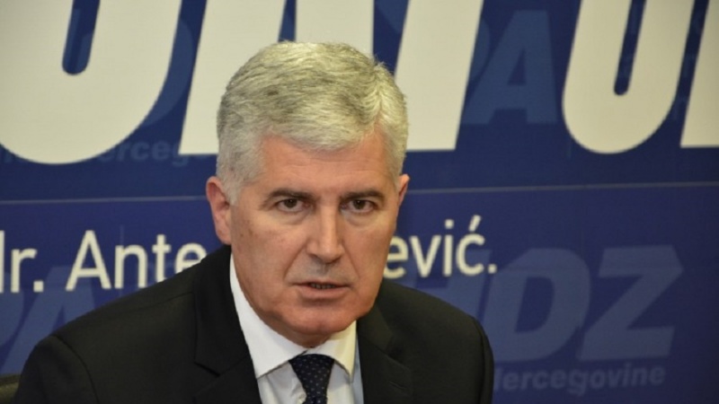 Čović: Ne znam šta Izetbegović govori