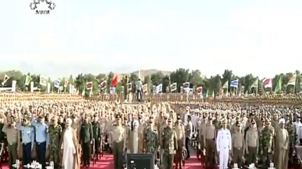 İRAN ORDUSU BAŞ KOMANDANI: AVROPALILAR ABŞ-A ALDANIRLAR