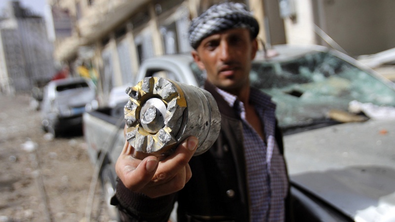 سعودی جارحیت صعدہ ایئر پورٹ پر کلسٹر بموں سے حملہ