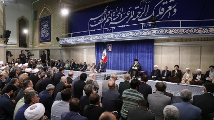  ڕێبەری شۆڕشی ئیسلامیی ئێران : بێتوو ئوروپایەکان خۆیان بگنخێنن مافی ئێران بۆ دەسپێکردنەوەی چالاکیی ئەتۆمی پارێزراو دەبێ