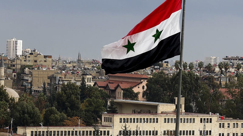 Bilindkirina ala Sûrîyê li banê avahîyên rojavaya vî welatî