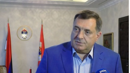 Dodik: Neću ući u zgradu Predsjedništva BiH ako tamo nije zastava RS