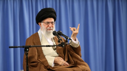 Hewcedarîya herî girîng a roja îro ya cîhana islamê li gorî nêrîna rêberê inqilabê 