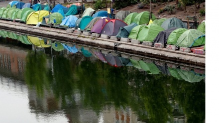 Francuska: Policija počela uklanjati migrantski kamp u Parizu 