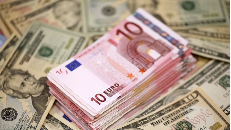 Zbogom dolare: EU će plaćati iransku naftu u evrima