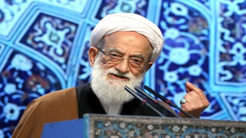 Tehranın müvəqqəti imam cüməsi: İranın inkişafı Amerikalıları əsəbiləşdirib