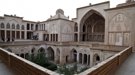 ڕه‌نگدانه‌وه‌