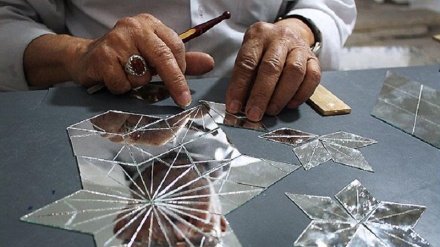 هونەری جوانی ئاوێنەکاری له شیراز