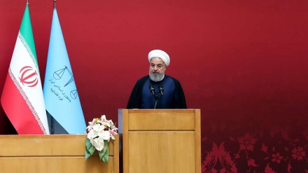 Ruhani: İran İslam Respublikası ayıqlıqla düşmənlərin məkrli planlarını arxada qoyacaq