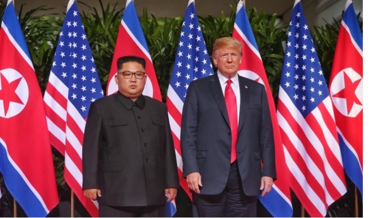 Tramp i Kim se obavezali da će uspostaviti 'nove' odnose SAD i Sjeverne Koreje