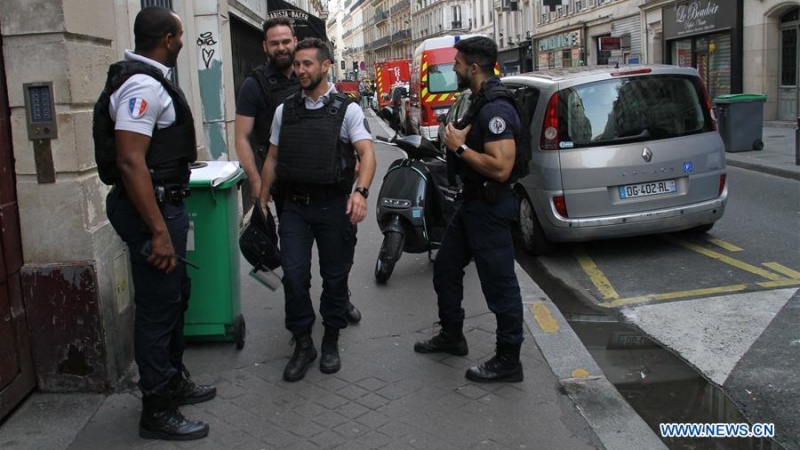 پیرس میں اغواکار کی اسپتال منتقلی