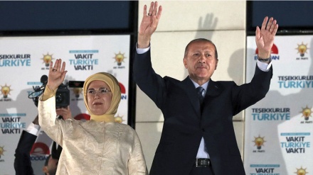 لەپێش بوونی پارتی دادوگەشە لە دەس خستنی دەنگەکانی هەڵبژاردنی پەرلەمانی