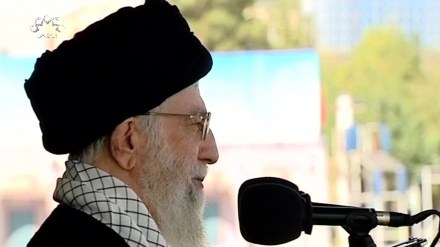 امام حسین (ع) ملٹری یونیورسٹی میں رہبر انقلاب اسلامی کا خطاب