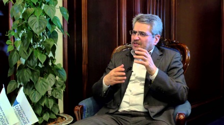  خۆشروو : کۆمەڵی نێودەوڵەتی دەبێ لە بەرامبەر یەک لایەنە خوازیی ئەمریکادا راوەستێ